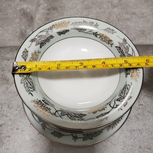 Noritake China porcelain, Silvane #5487, 5 bread & butter plates, 5 soup - Picture 9 of 13